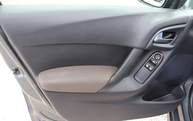 Citroen C3 cena 21900 przebieg: 202000, rok produkcji 2015 z Leszno małe 407